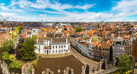 Fototapeta na wymiar Panoramic view of Gent
