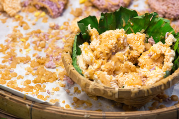 Thai crispy rice cracker