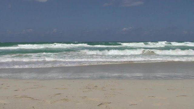 Waves crashing on Cuban beach