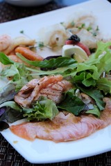 ビュッフェ料理