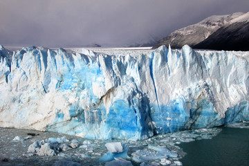 Fototapeta na wymiar Perito Moreno glacier, Parque Nacional Los Glaciares, Patagonia, Argentina