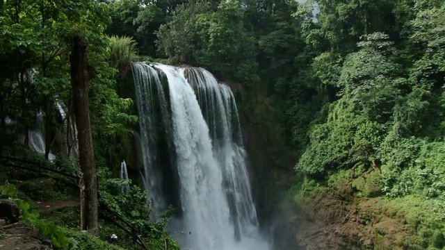 Tilt down of Pulhapanzak waterfall in Honduras