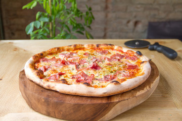 pizza prosciutto