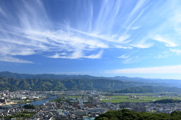 日本の風景　高知市　五台山展望台からの眺望　早朝