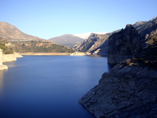 Obraz na płótnie Canvas Embalse de Canales Güejar Sierra, Sierra Nevada, Spain 