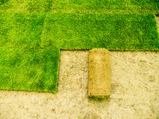 Fertigrasen wird ausgerollt © comartist.de