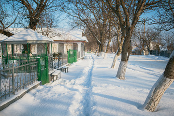 Small moldavian village in winter - 158875371