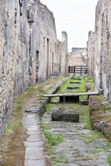 Fototapeta na wymiar Ancient street in Pompeii