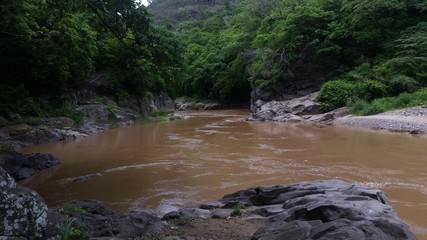 rio sumpul frontera entre el salvador y honduras