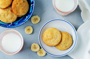 Banana cookies