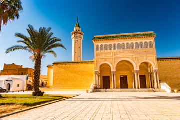 Fototapeta na wymiar Bourguiba Mosque in Monastir, Tunisia. Traditional muslim architecture.