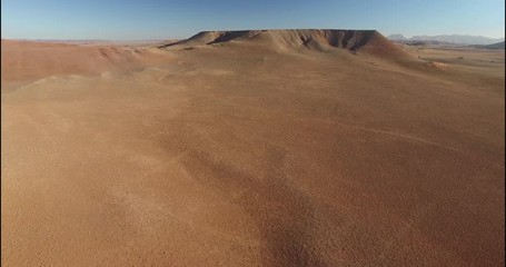 Pleine désertique en Namibie