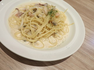 seafood cabonara