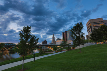 The Scioto Greenway trails and park runs along the waterfront in columbus, Ohio.
