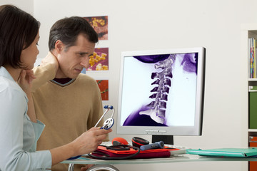 Models On screen, recolorized x-ray of cervical vertebrae (healthy)