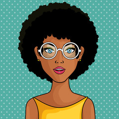 Afro-Amerikaanse vrouw komisch als pop-art icoon over groenblauw gestippelde achtergrond vectorillustratie