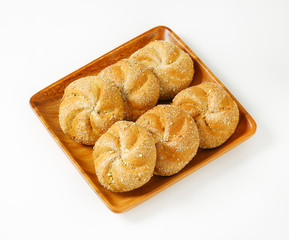 whole wheat bulkie rolls