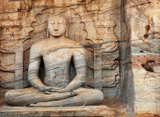Fototapeta na wymiar Sri Lanka, Polonnaruwa - Gal Vihara Buddhist statue carved fron natural rock