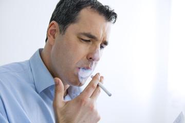 Electronic cigarette