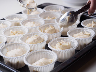 Cupcake muffin paper forms