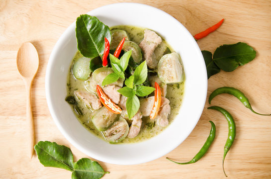 Thai food,green curry with pork in a bowl