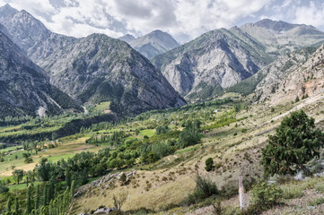 Fototapeta na wymiar Mountain landscape, Valley, Shahimardan settlement enclave in Kyrgyzstan