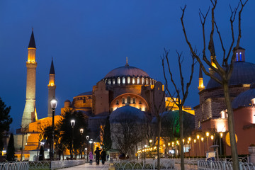 Fototapeta na wymiar Hagia Sophia in night time