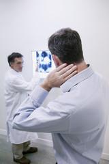 Obraz premium Rheumatology consultation man