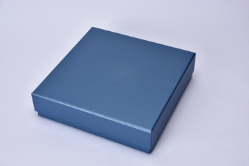 blue empty gift shopping box photography at clear background