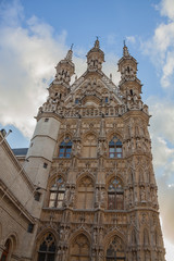 Fototapeta premium Magnificent gothic facade of Town Hall of Leuven, Belgium