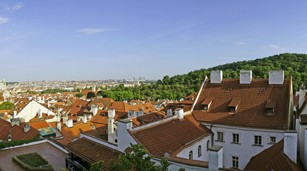 Fototapeta na wymiar Panoramic view of Prague from the castle terrace in the old town of Prague