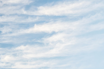 Obraz premium Beautiful summer blue sky with the white clouds for natur background