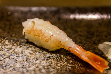 Frisch zubereitetes Sushi in einem Restaurant in Taiwan