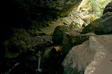 Boulder Cave entrance