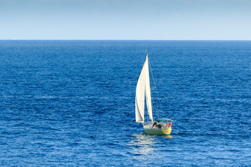 Obraz premium Sailing boat