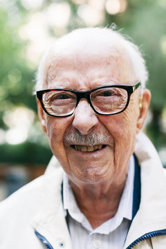 Portrait of a smiling elderly man