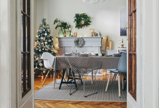 Dining Room on Christmastime