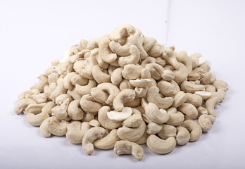Natural Cashew Nuts Image
