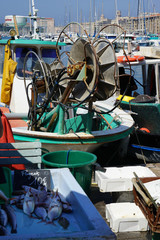 Fischmarkt und Fischerboote im Alten Hafen, Marseille