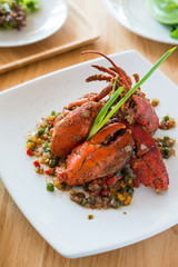 stir fried garlic pepper lobster