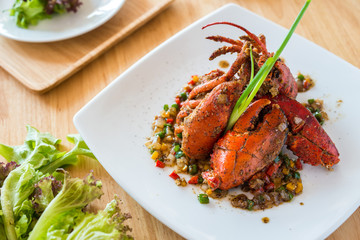 stir fried garlic pepper lobster