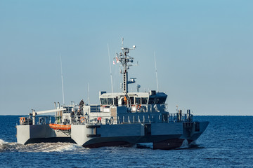 Naklejka premium Small military ship