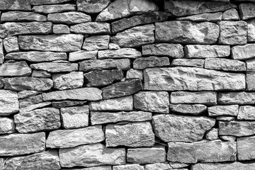 Eine alte Steinmauer