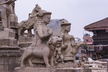 Fototapeta na wymiar landscape of ruins at Bhaktapur Durbar square, statues