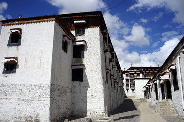 Fototapeta na wymiar In the Tashilhunpo Monastery