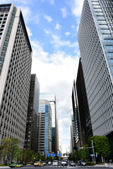 日本の東京都市光景（大手町や丸の内のビル群）