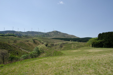 Obraz premium 伊豆稲取の細野高原と三筋山