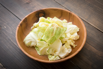 japanese cabbage salad with sesame oil