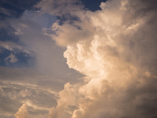 Fototapeta na wymiar sky cloud storm