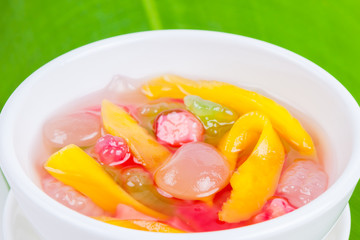 Thai Dessert (ruam mit)